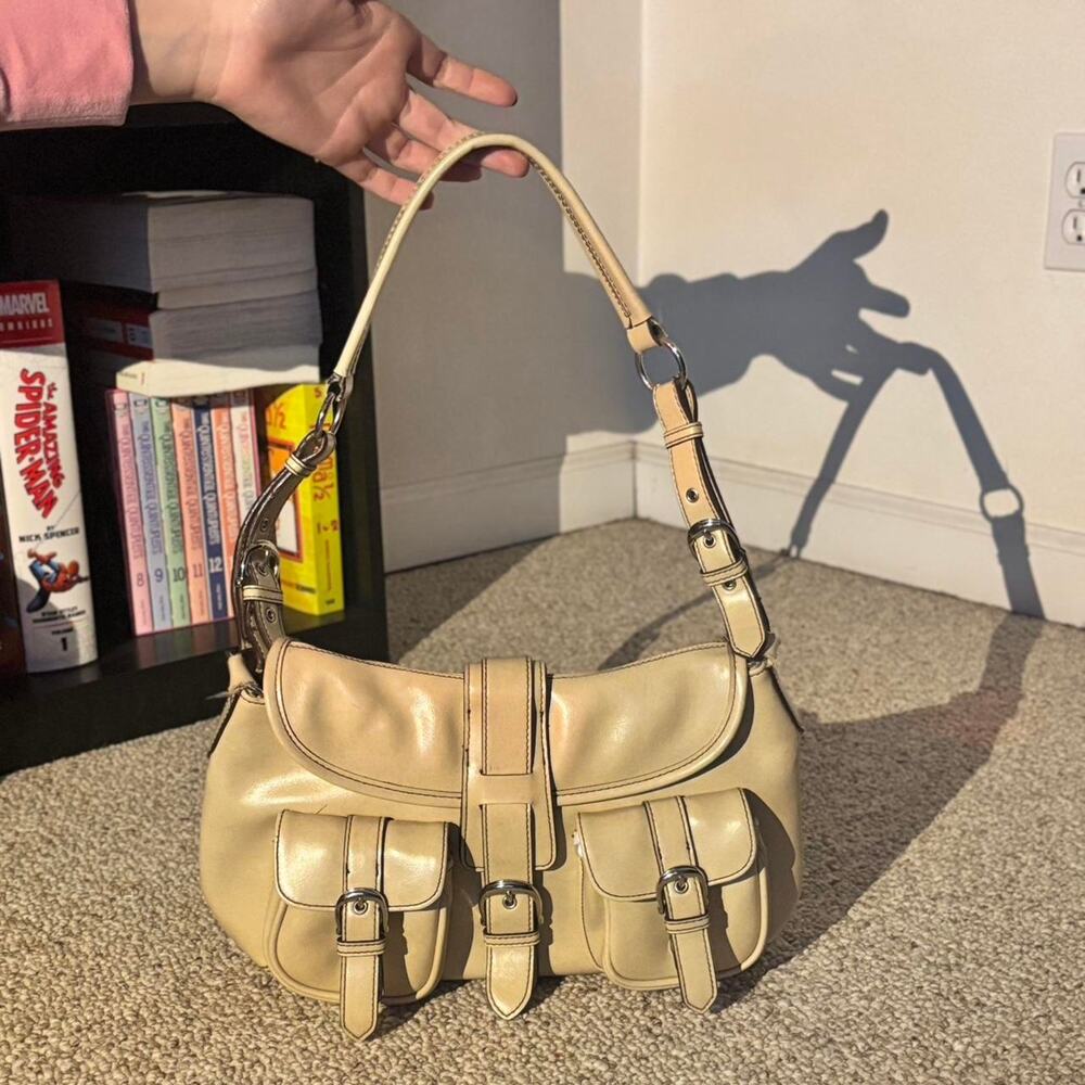 Vintage Cream Leather Shoulder Purse